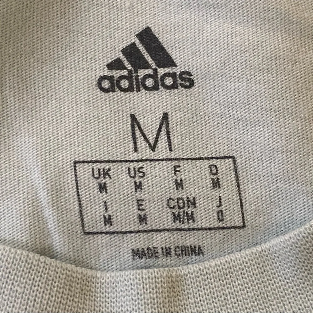 adidas‎ Men Size M Splash On Summer Sunlight Basketball T-Shirt Halo Mint Blue